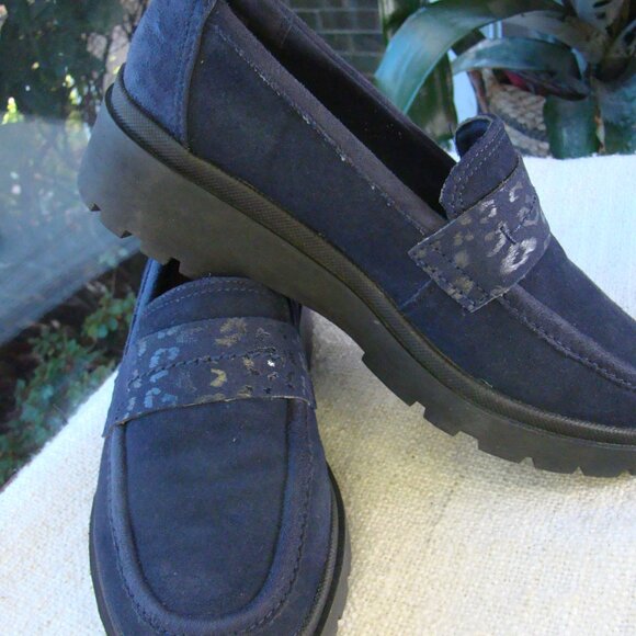 Clarks NEW Calla Ease navy blue genuine suede leather chunky loafers, Sz 6 - Picture 10 of 10